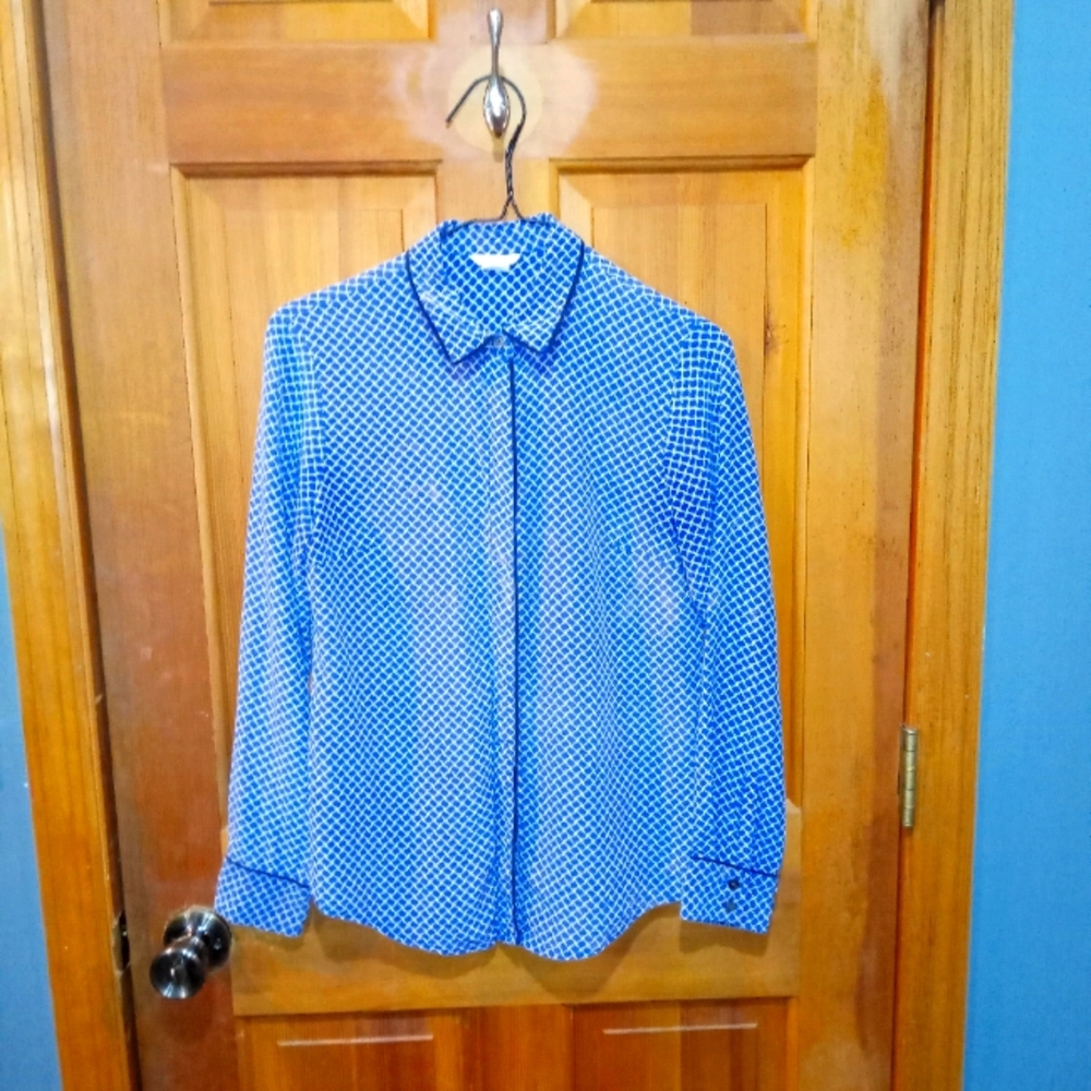 Club Monaco 100% silk blue white long sleeved shirt size XS